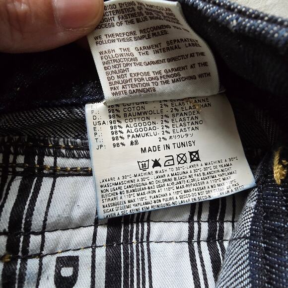 Diesel Vintage Y2K Low Rise Denim Mini Skirt Size 26 Back Slit Dark Wash - Picture 6 of 8